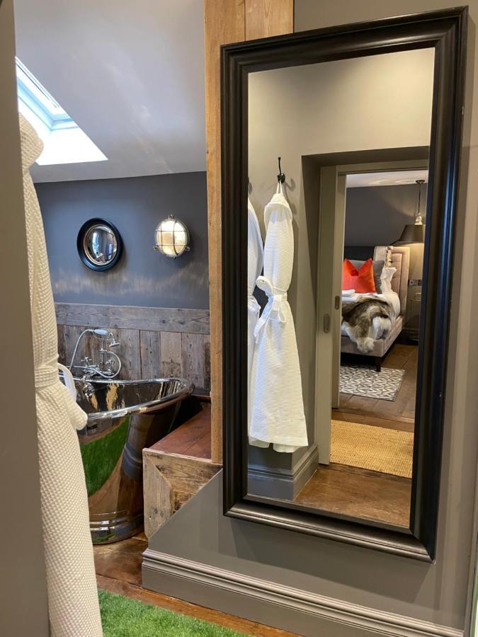 The Cocktail Lounge At Cheshire Boutique Bathhouse Daire Nantwich Dış mekan fotoğraf