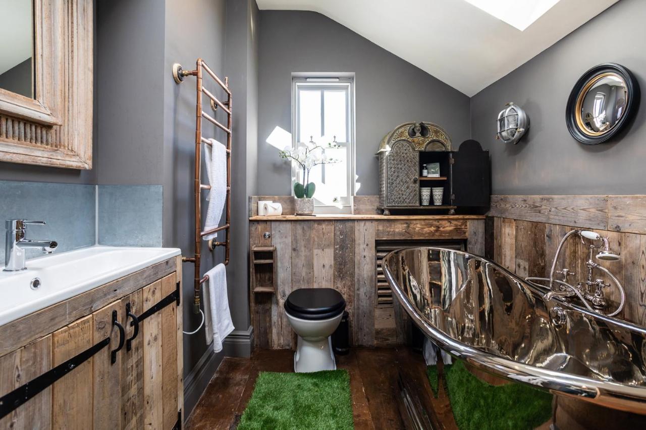 The Cocktail Lounge At Cheshire Boutique Bathhouse Daire Nantwich Dış mekan fotoğraf